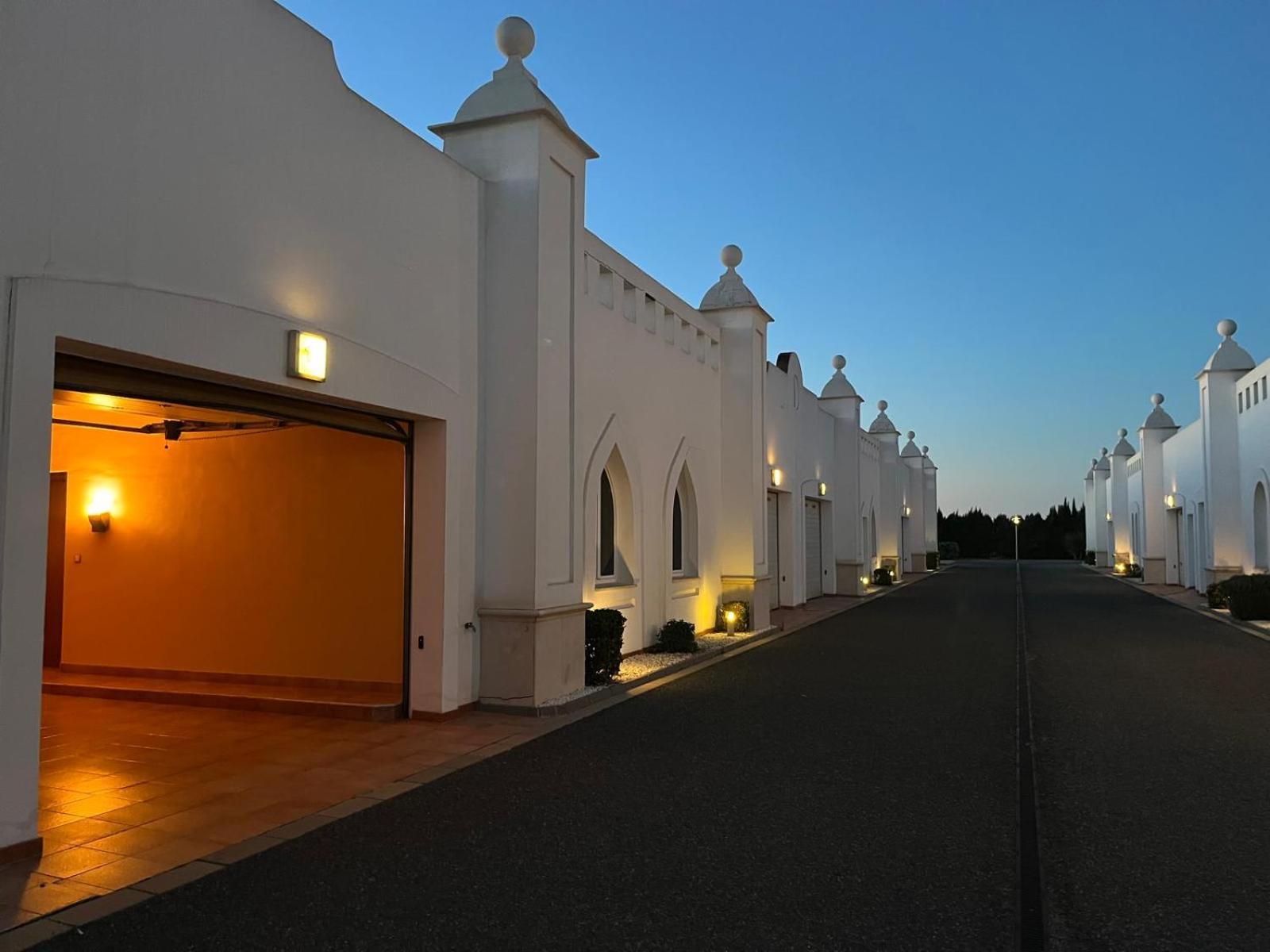 Hotel Alkalat Alcala de Guadaira Luaran gambar